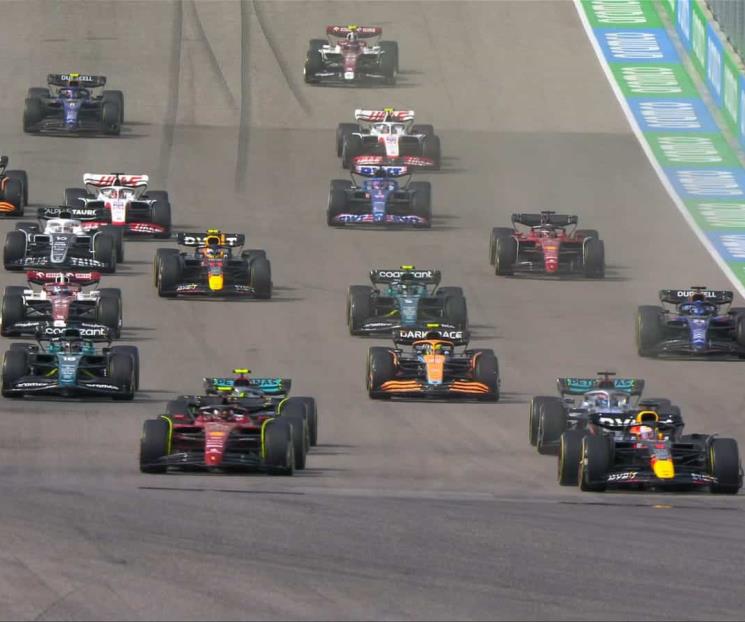 Queda Checo P4 en EU; gana Max y RB campeón de la Fórmula 1