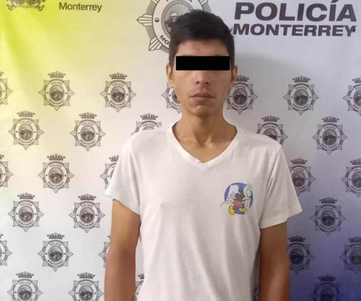Altera el orden público, le hayan droga