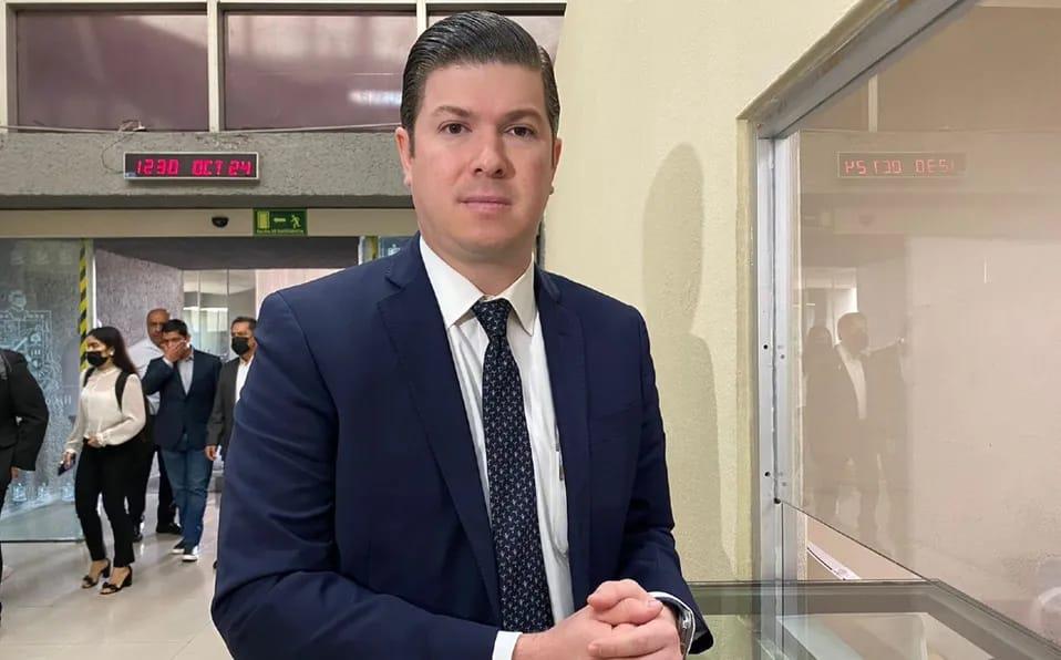 Se apunta funcionario estatal como aspirante a la Fiscalía