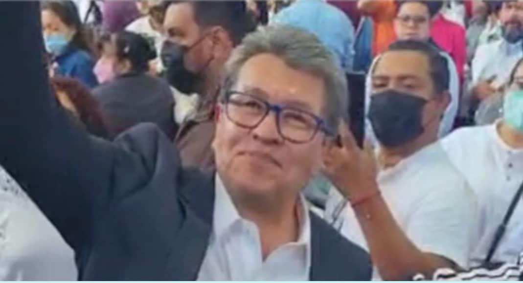 Denuncia Monreal golpeteo sincronizado