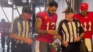 Niega NFL que árbitros pidan autógrafos a Evans