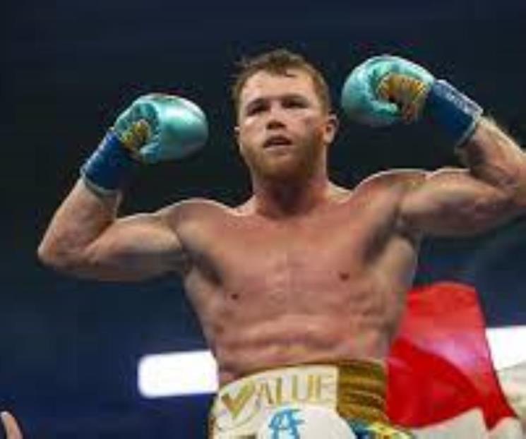 Operan con éxito al Canelo Álvarez
