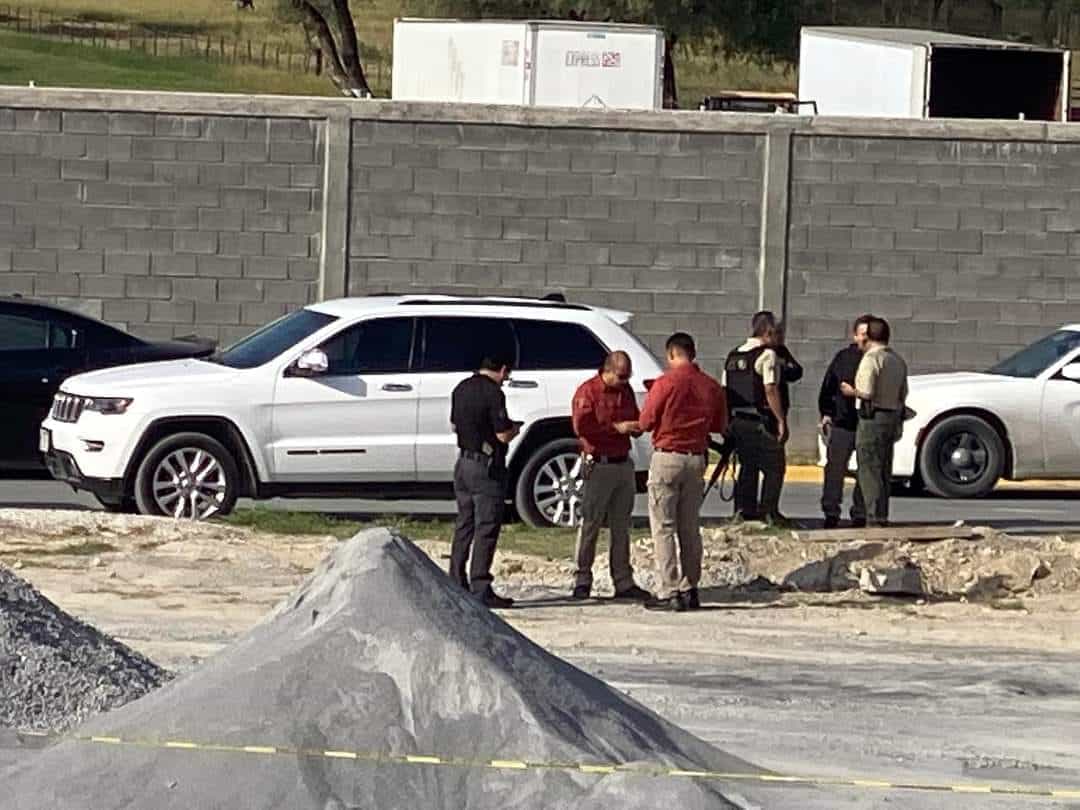 El director de tránsito de Zuazua, fue ejecutado a balazos cuando se desplazaba en su vehículo