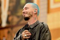 Sorprende J. Balvin con visita a Bas&iacute;lica de Guadalupe