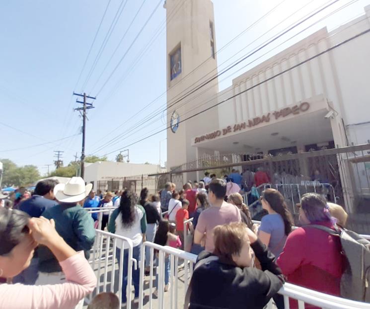 Abarrotan feligreses Santuario para dar gracias a San Judas