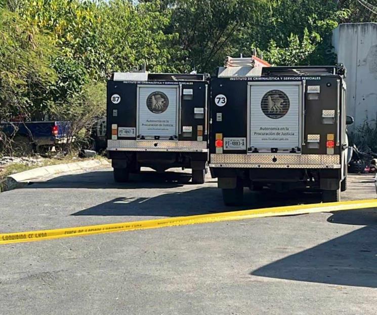 Encuentran restos humanos sobre callejón