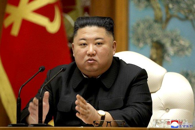 Lanza Corea del Norte misiles al mar