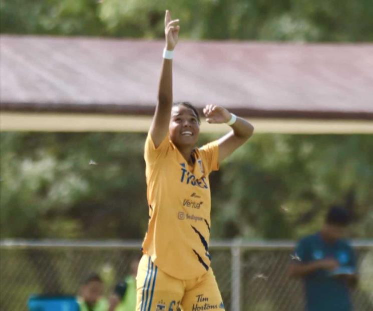 Avanzan felinas Sub-18 a Semifinales