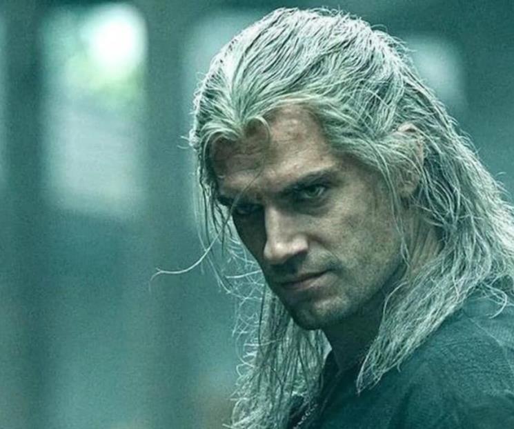 Se despide Henry Cavill de The Witcher, ¿será por Superman?