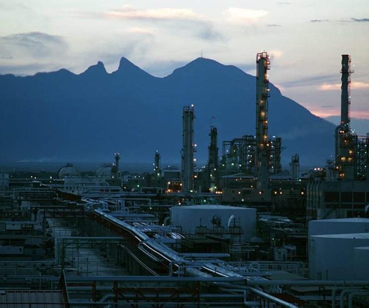 Sin respuesta NL del reporte de emisiones de Refinería