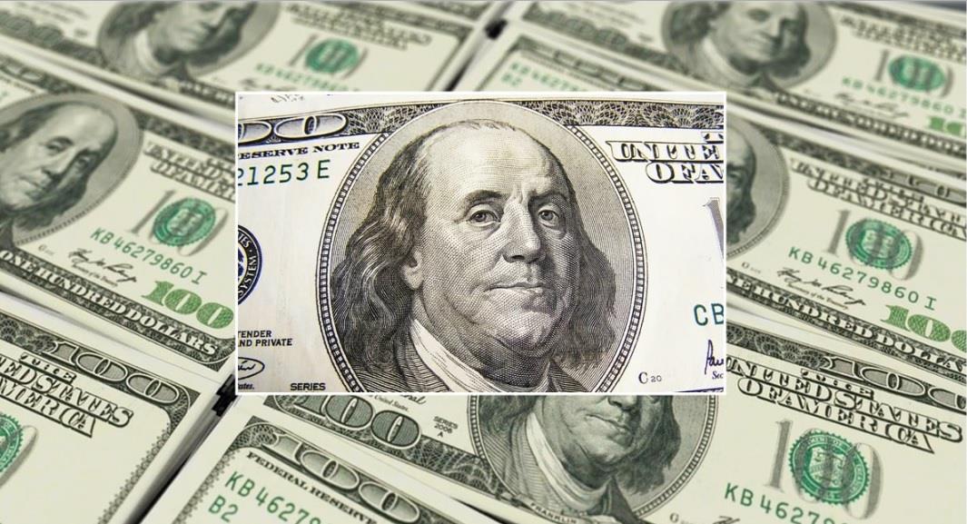 Dólar al menudeo se vende en 20.21 pesos