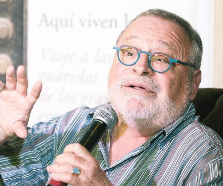 AMLO desayunará con el escritor español, Fernando Savater