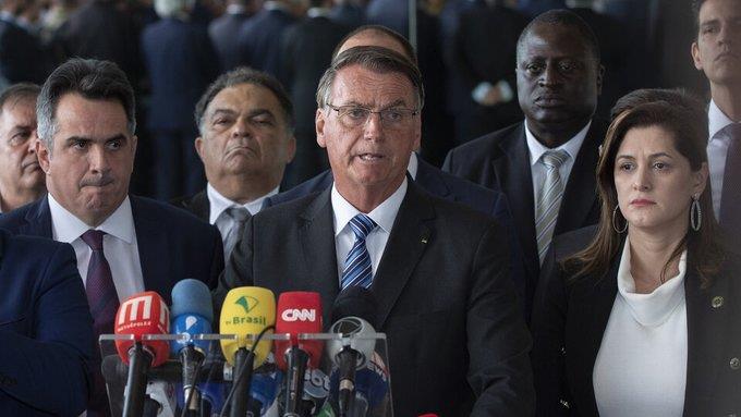 Facilitará Bolsonaro la transición