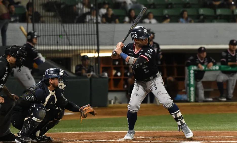 Algodoneros se llevan el primero ante Sultanes