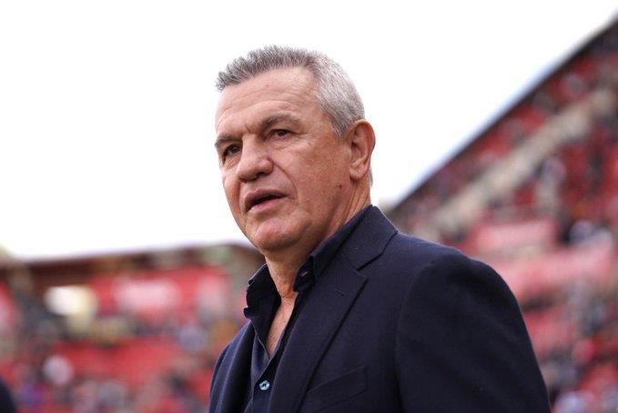 Sancionan con dos juegos a Javier Aguirre en España