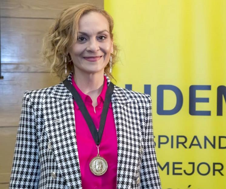 Gana Gabriela Mitri Medalla Horacio Guajardo de la UDEM