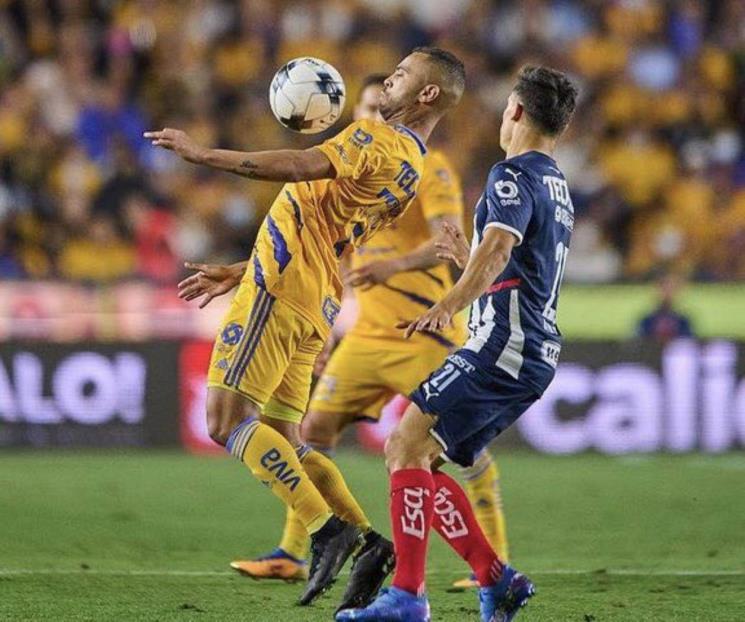 Le salen a Carioca ‘pretendientes’