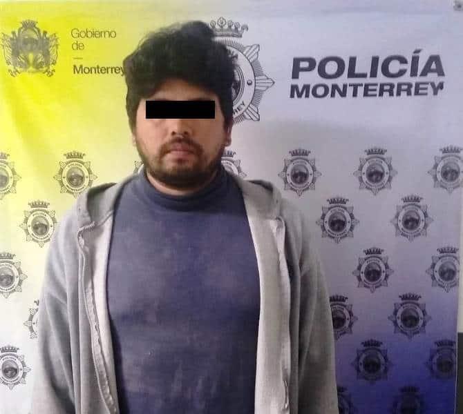 Detienen a ladrón de autos