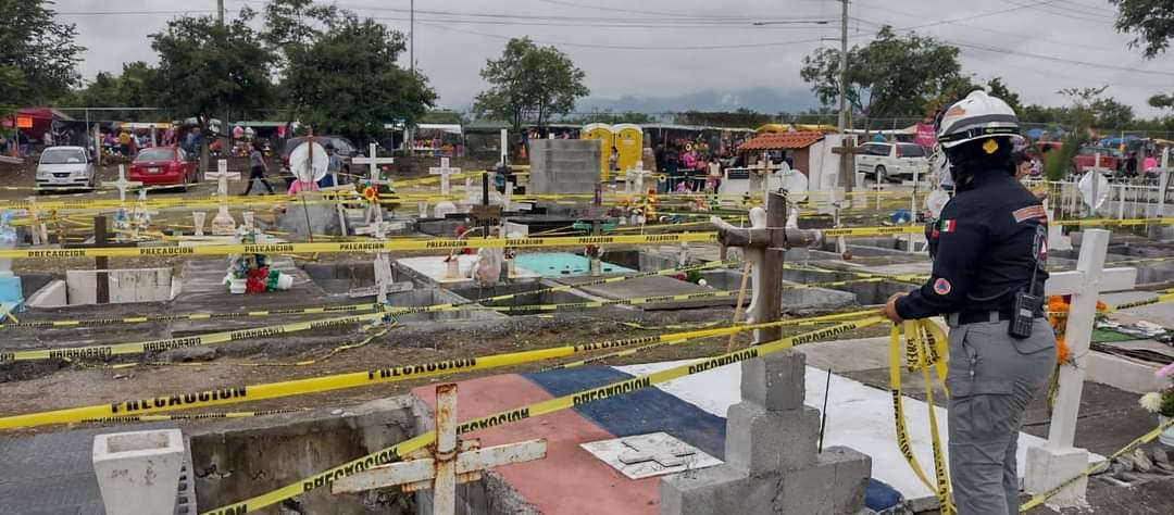 Reporta PC un saldo blanco en panteones en Día de Muertos