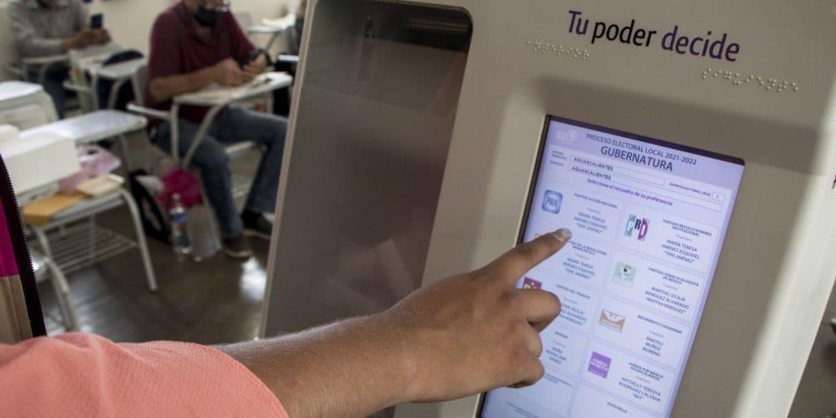 Voto electrónico no estaría listo para 2024