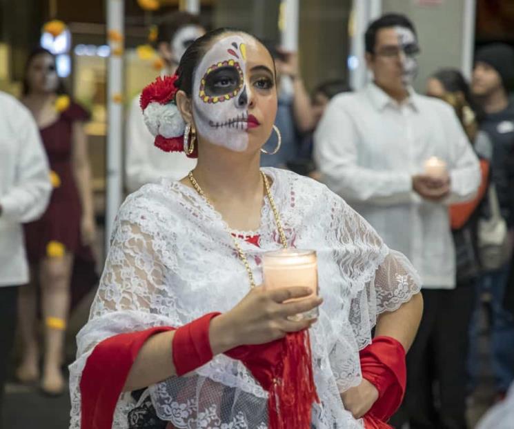 Conmemora comunidad UDEM el Día de Muertos