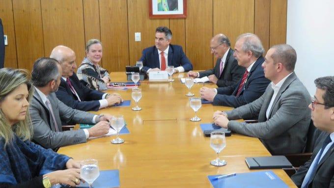 Inicia en Brasil la transición