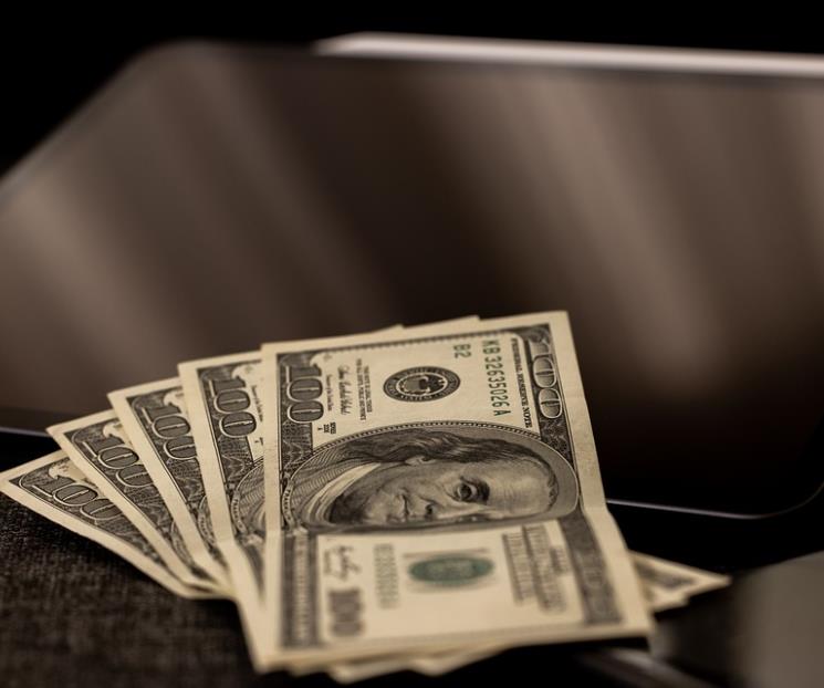 Peso extiende ganancias ante el dólar