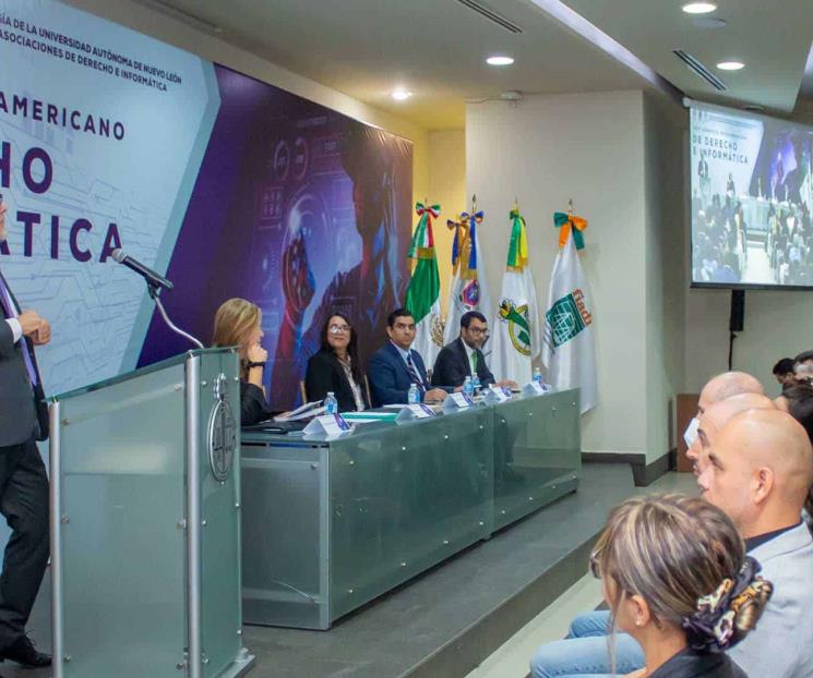 Revisan en FACDYC relación del derecho con la tecnología
