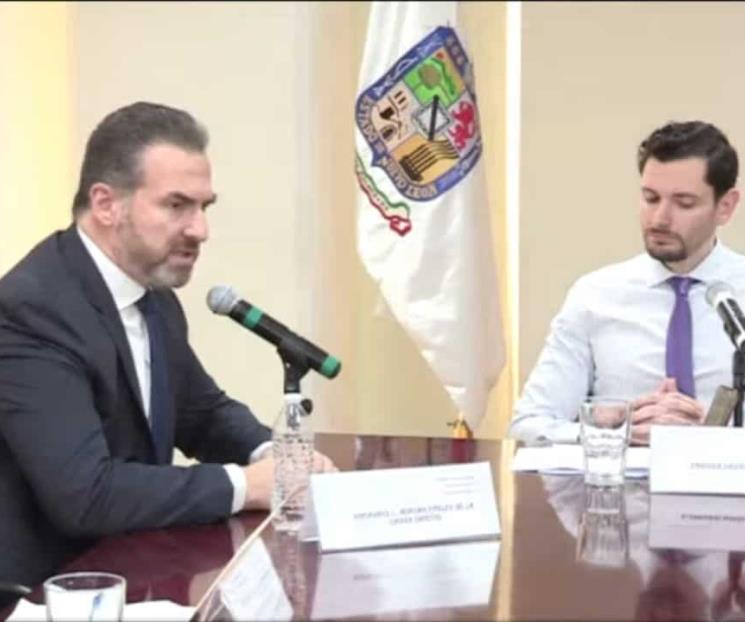 Yo no soy su adversario: Dice Adrián a Samuel