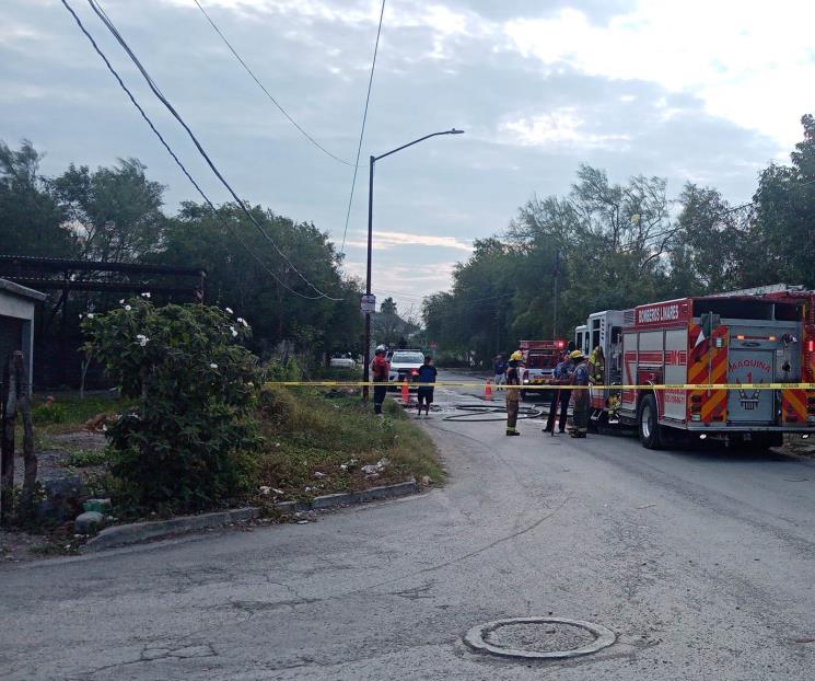 Arde vivienda en Linares