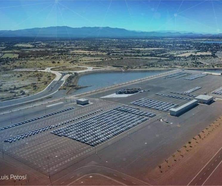 Continúa negociación con BMW por armadora de autos en SLP
