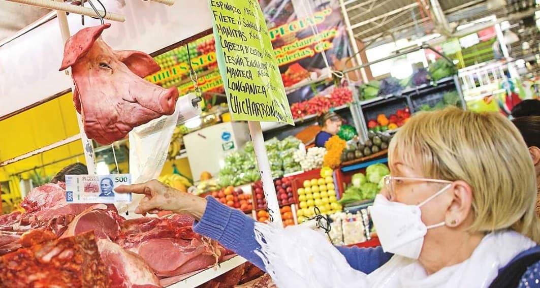Hay una baja continua en precio de 24 productos de canasta