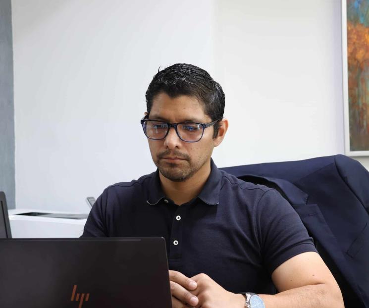 Se reúne Juan José Gutiérrez con inspectores escolares