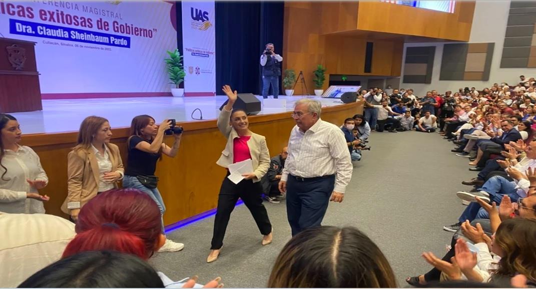 ´Pueden las jóvenes ser presidentas’