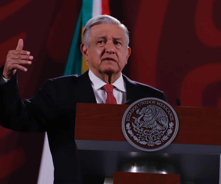 Aplaude Presidente recorte de 4,475 mdp al INE