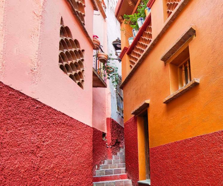 Reapertura del callejón del beso aumenta turismo