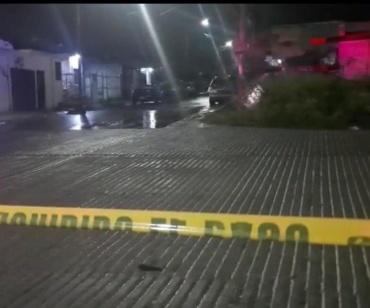 Acribillan a hombre enfrente de domicilio