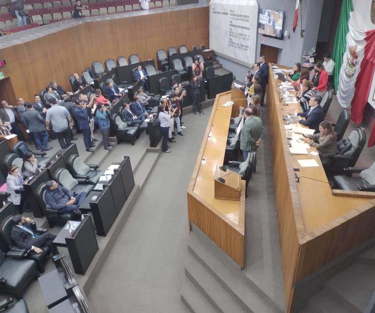 Encabeza Adrián a los cuatro finalistas para la FGJ