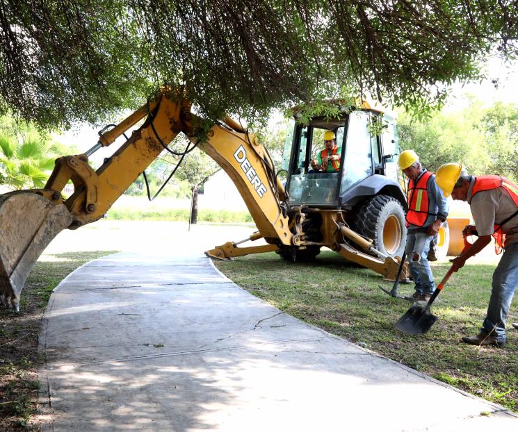Inician rehabilitación de plazas en Bosques de Nogalar