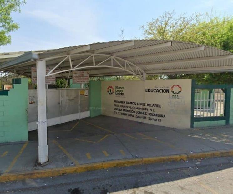 Amenazan a escuela que suspendió a alumnos con armas