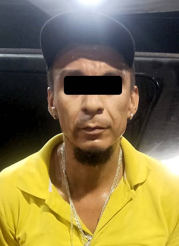Detenido luego de pagar el consumo de combustible con seis billetes falsos de 500 pesos cada uno, en una gasolinera