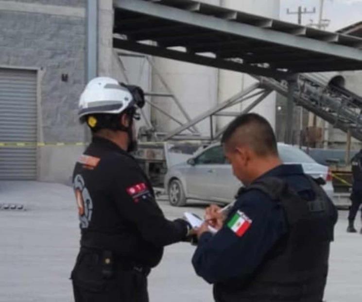 Trabajador muere prensado en empresa de Apodaca