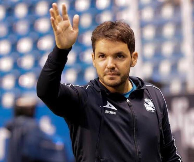 Y Larcamón deja Puebla... ¿Viene a Tigres?