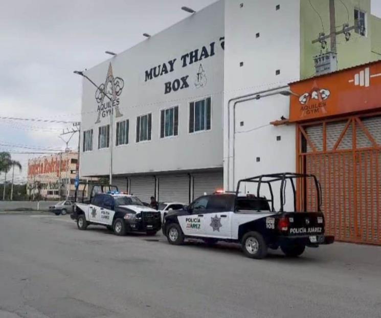 Hombre muere cuando se ejercitaba en gimnasio de Juárez