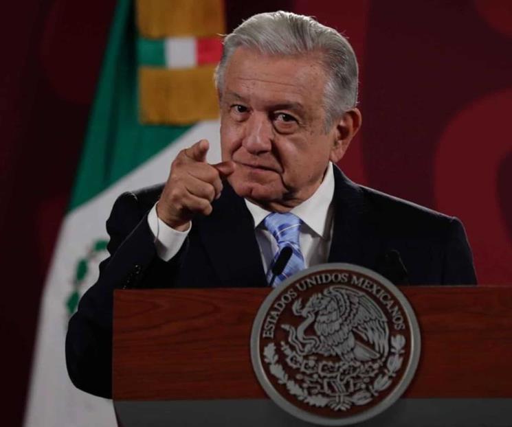 Cuestiona ahora AMLO a intelectuales orgánicos