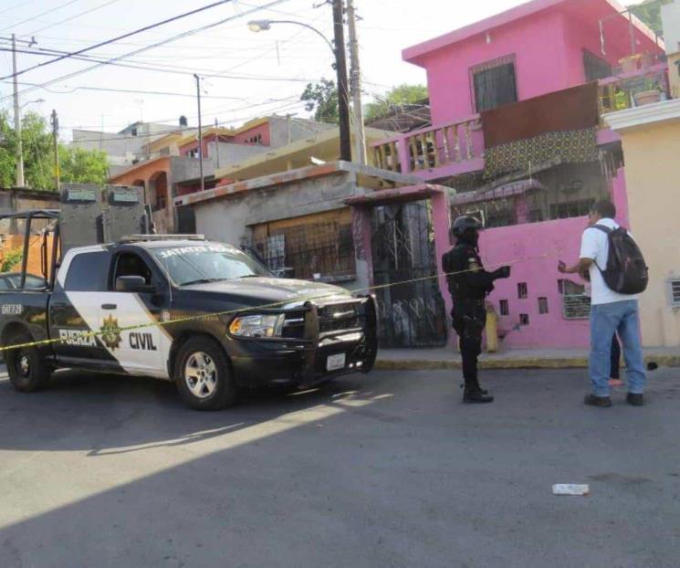 Le dan tiro de gracia, después tiran cuerpo encobijado Le dan tiro de gracia, después tiran cuerpo encobijado