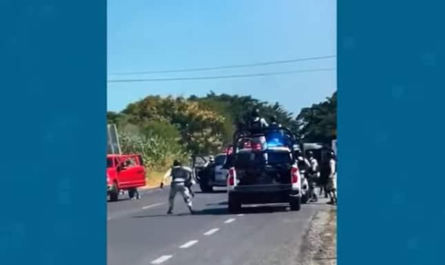 Enfrentamiento deja al menos 20 detenidos