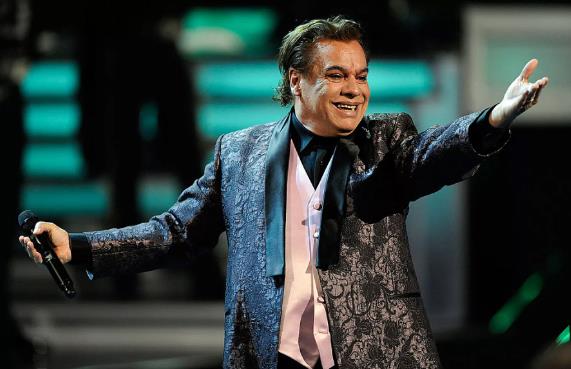Regresa Juan Gabriel con ‘Los Dúo 3’ Regresa Juan Gabriel con ‘Los Dúo 3’