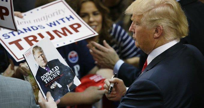 Trump presenta demanda para no comparecer