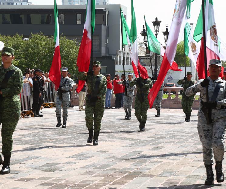 Invita Samuel a desfile revolucionario